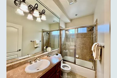 227 S Helberta Avenue #B, Redondo Beach, CA 90277 - Photo 7