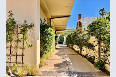 227 S Helberta Avenue #B, Redondo Beach, CA 90277 - Photo 5