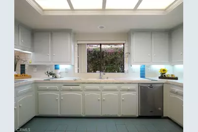 2560 Via Sanchez, Palos Verdes Estates, CA 90274 - Photo 11