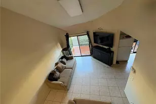 6100 Arbutus Ave, Huntington Park, CA 90255 - Photo 11