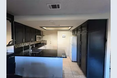 6100 Arbutus Avenue #42, Huntington Park, CA 90255 - Photo 1