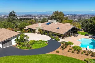 57 Saddleback, Rolling Hills, CA 90274 - Photo 3