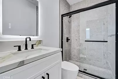 2007 Blossom Lane, Redondo Beach, CA 90278 - Photo 19