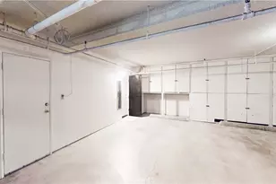 21104 Amie Ave, Torrance, CA 90503 - Photo 31