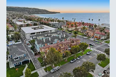 202 Avenue C, Redondo Beach, CA 90277 - Photo 3