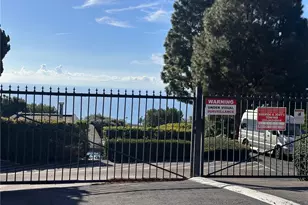 2235 W 25th, San Pedro, CA 90732 - Photo 23