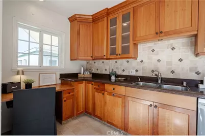 1725 S Centre Street, San Pedro, CA 90731 - Photo 17