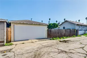 1725 S Centre St, San Pedro, CA 90731 - Photo 33