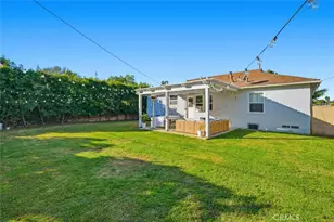 2324 Roycroft Ave, Long Beach, CA 90815 - Photo 29