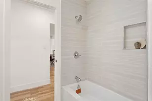 5732 Hillcrest Dr, Los Angeles, CA 90043 - Photo 39