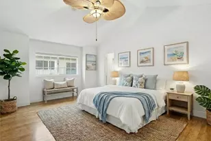 208 S Catalina Ave, Redondo Beach, CA 90277 - Photo 11