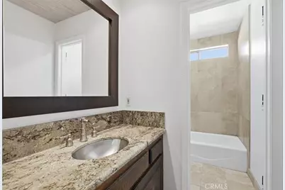 208 S Catalina Avenue, Redondo Beach, CA 90277 - Photo 19