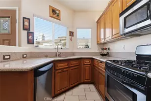 2262 Blue Rose Ct, Lomita, CA 90717 - Photo 7