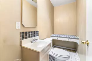 22025 Bonita, Carson, CA 90745 - Photo 19