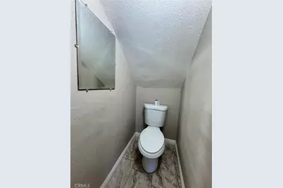 410 E 21st Street, Long Beach, CA 90806 - Photo 7