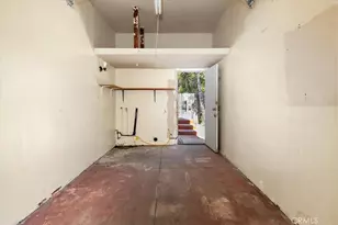 410 E 21st St, Long Beach, CA 90806 - Photo 23