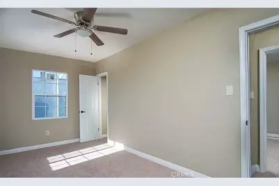 410 E 21st Street, Long Beach, CA 90806 - Photo 7