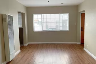 410 E 21st St, Long Beach, CA 90806 - Photo 5