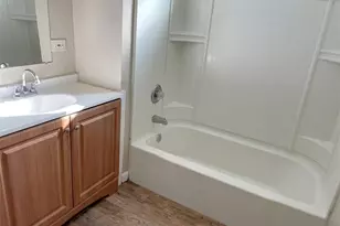 410 E 21st St, Long Beach, CA 90806 - Photo 11