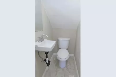 410 E 21st Street, Long Beach, CA 90806 - Photo 13