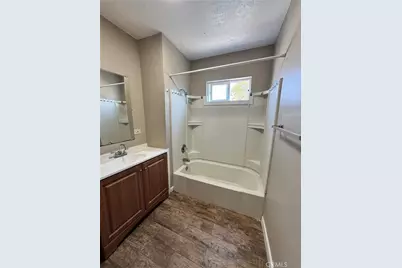 410 E 21st Street, Long Beach, CA 90806 - Photo 13