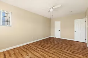 410 E 21st St, Long Beach, CA 90806 - Photo 13