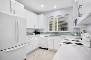 5216 Yarmouth Ave, Encino, CA 91316 - Photo 7