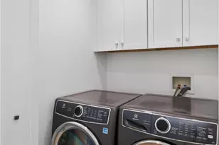 2114 Carnegie Ln, Redondo Beach, CA 90278 - Photo 71