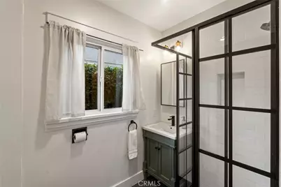 6072 Delphi, Los Angeles, CA 90042 - Photo 13