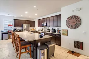 29762 Padilla Crt, Highland, CA 92346 - Photo 7