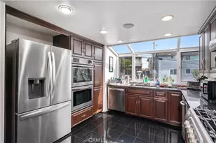 867 Aubrey Ct, Hermosa Beach, CA 90254 - Photo 9