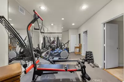 512 Esplanade #303, Redondo Beach, CA 90277 - Photo 39