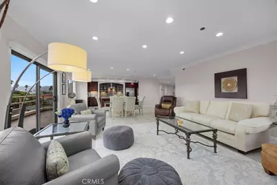 512 Esplanade #303, Redondo Beach, CA 90277 - Photo 13