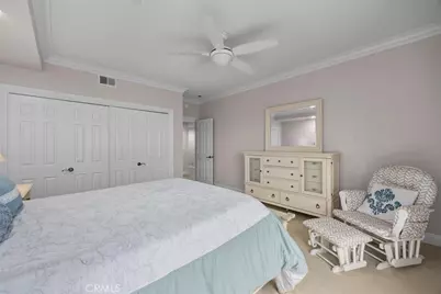 512 Esplanade #303, Redondo Beach, CA 90277 - Photo 25