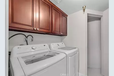 512 Esplanade #303, Redondo Beach, CA 90277 - Photo 17