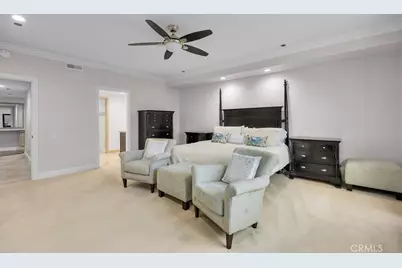 512 Esplanade #303, Redondo Beach, CA 90277 - Photo 19