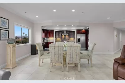 512 Esplanade #303, Redondo Beach, CA 90277 - Photo 15