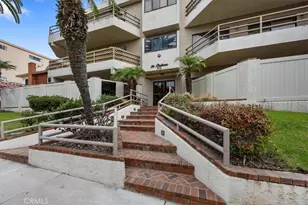 512 Esplanade, Redondo Beach, CA 90277 - Photo 3