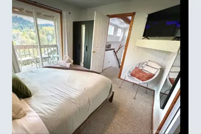 455 Delle, Crestline, CA 92325 - Photo 7