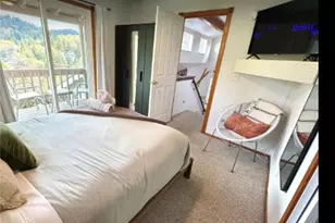 455 Delle, Crestline, CA 92325 - Photo 7