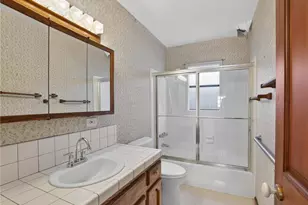 2205 Pacific Ave, Manhattan Beach, CA 90266 - Photo 11