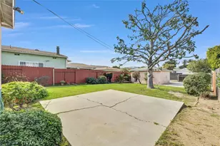 933 King Ave, Wilmington, CA 90744 - Photo 27