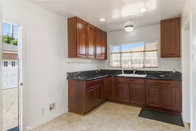 15243 Casimir, Gardena, CA 90249 - Photo 9