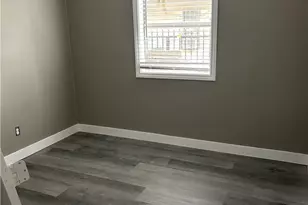 4060 Brighton, Los Angeles, CA 90062 - Photo 11