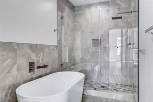 2302 Perkins Ln, Redondo Beach, CA 90278 - Photo 25