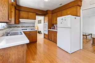 5629 Brushton, Los Angeles, CA 90008 - Photo 11