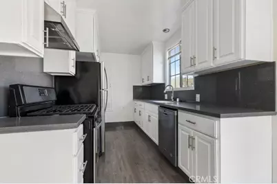 2117 Stewart Street, Santa Monica, CA 90404 - Photo 13