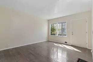 2117 Stewart St, Santa Monica, CA 90404 - Photo 11