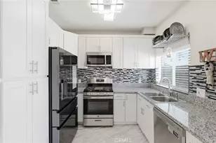 10105 S Main St, Los Angeles, CA 90003 - Photo 9