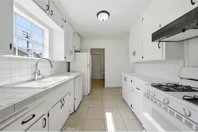 17627 Cranbrook Avenue, Torrance, CA 90504 - Photo 7